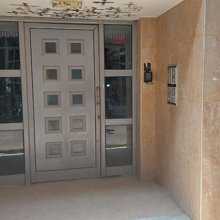 Small Studio Center 1 Thessaloniki Exterior photo